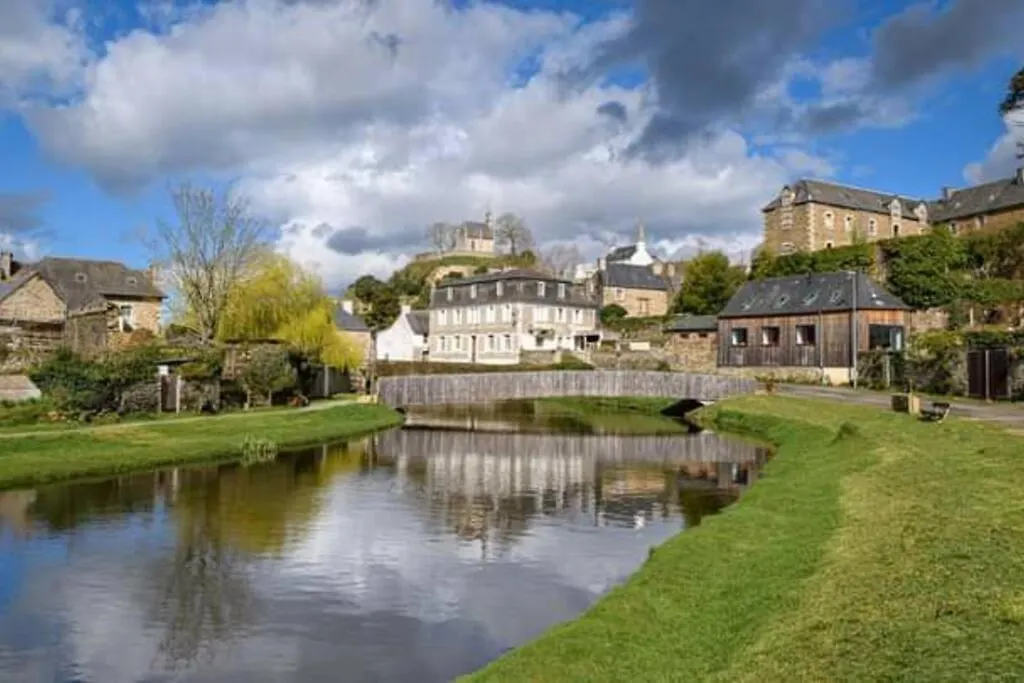 Сasa de vacaciones Maison Avec Jardin Clos La Roche Jaudy Francia